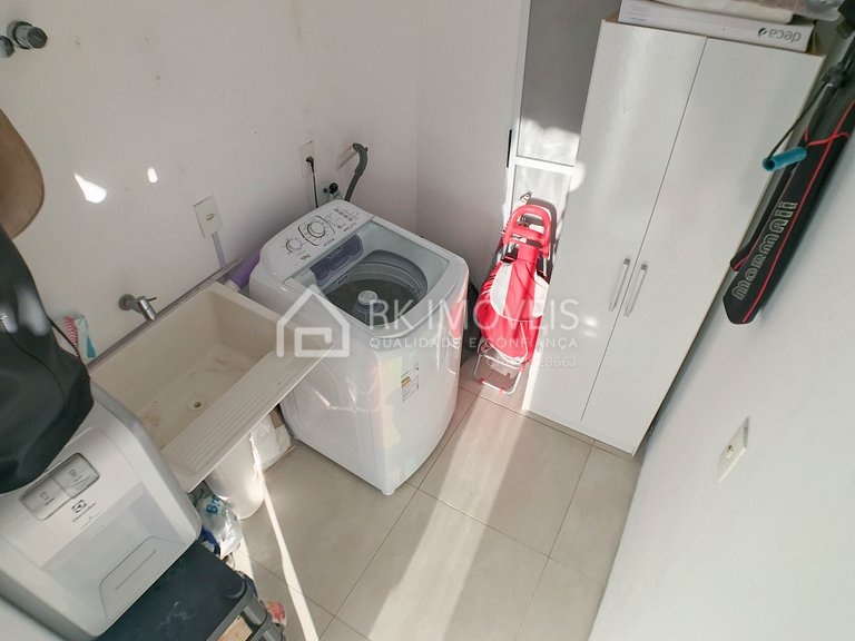 Excellent house with hydro for up to 10 people