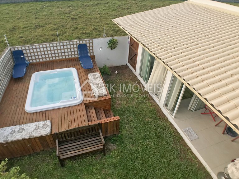 Excellent house with hydro for up to 10 people