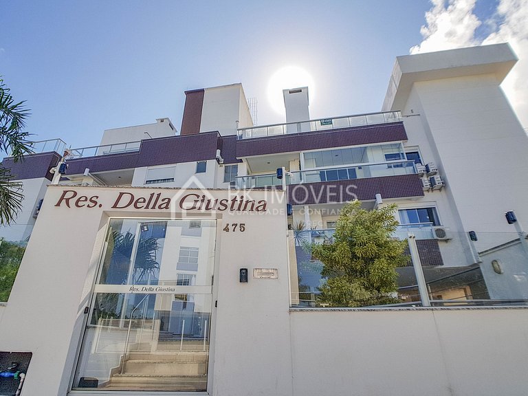 Della Giustina