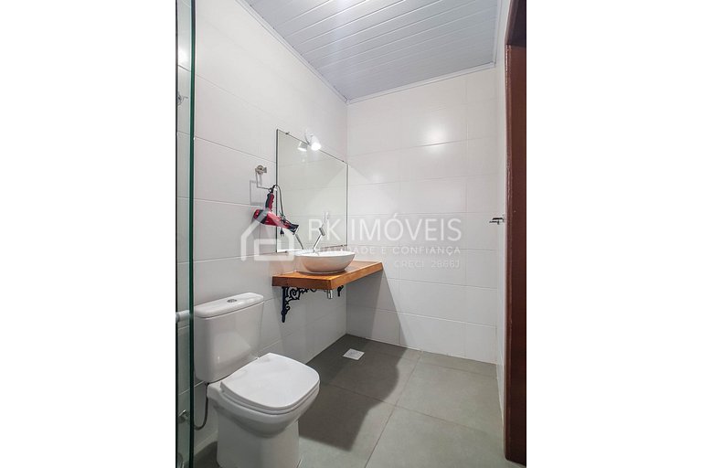 Casa Golfinhos 100m mar nos Ingleses