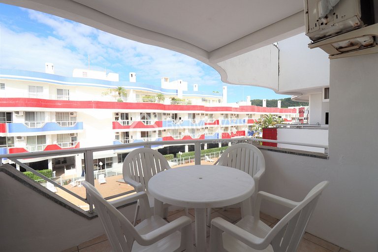 Sea and pool view - HB30F