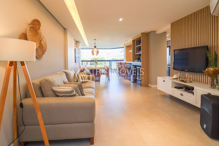 Extraordinary 03 bedrooms sea view - AQ01I