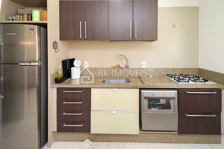 Excellent 02 Bedrooms CE01I
