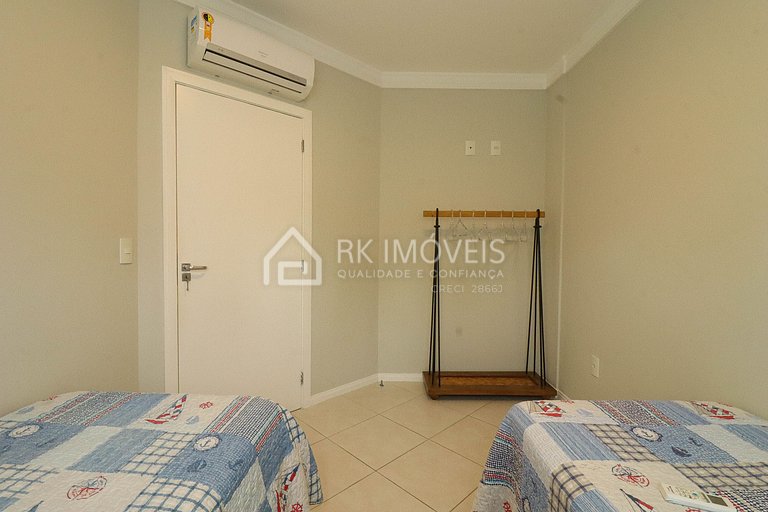 Beautiful 3 bedrooms 300m from the sea