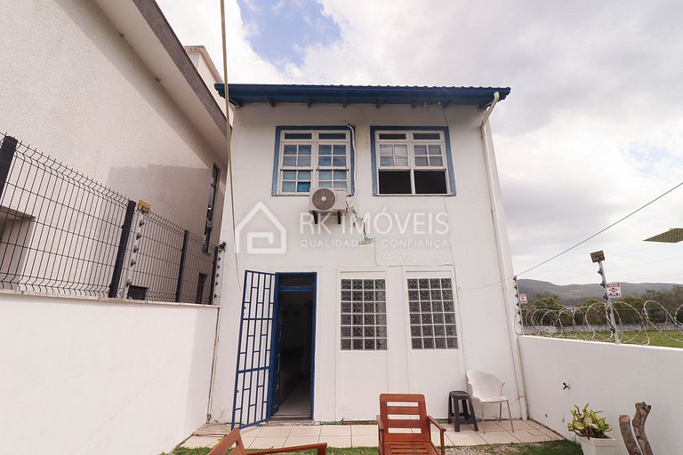 House in Florianópolis- Vacation Rental - DC01J - 2 bedrooms