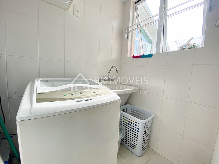 Lindíssima cobertura 4 dorm. com jacuzzi a 1 quadra do mar