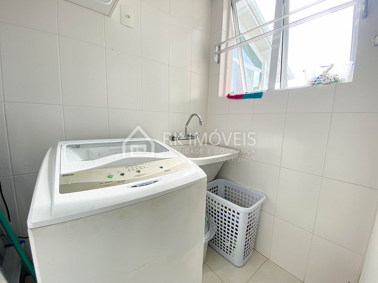 Lindíssima cobertura 4 dorm. com jacuzzi a 1 quadra do mar