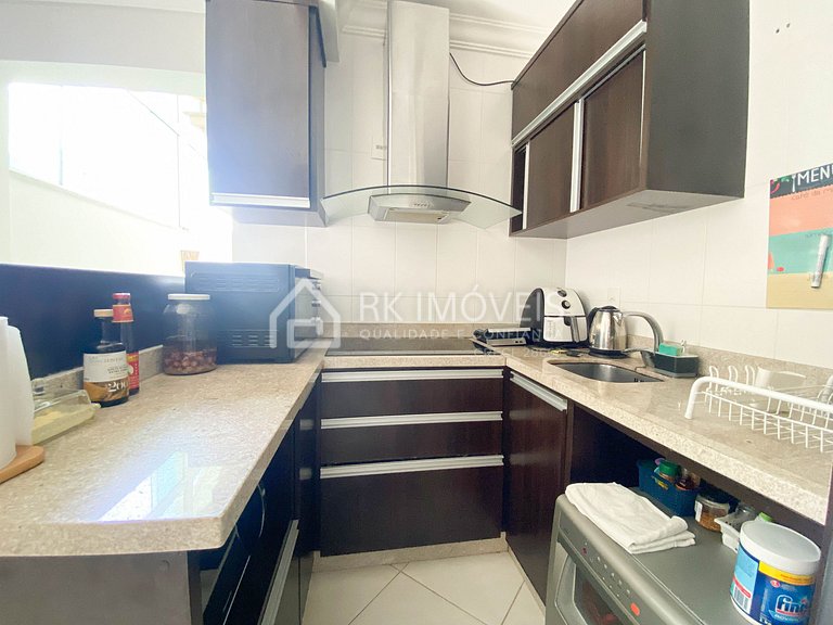 Hermoso ático 4 dormitorios con jacuzzi, una cuadra del mar.
