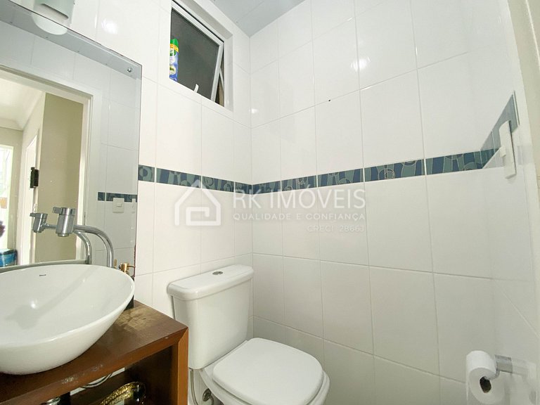 Beautiful 4-bedroom penthouse with jacuzzi 300m from the sea